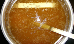 Italian-style meat broth 🇮🇹 🇸🇲 🇻🇦