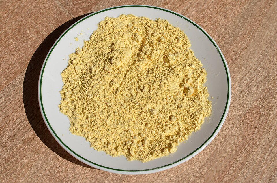 Unroasted chickpea flour